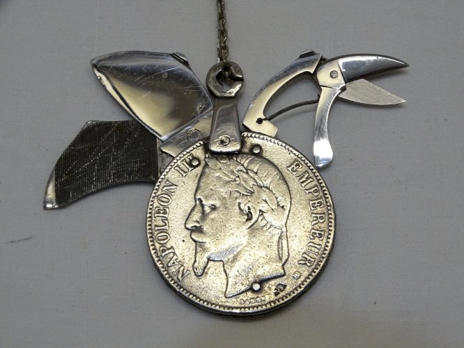 -ANCIEN ONGLIER ELOI PERNET PIECE 5 FRANCS NAPOLEON III ARGENT Poinç. SANGLIER D