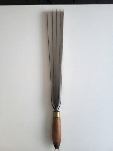 OLD TOOL WITH 5 BLADES N° 61