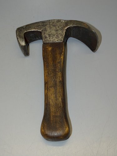 -ANCIEN OUTIL ASSE de TONNELIER CHARPENTIER COLLECTION VIEUX OUTILS  D
