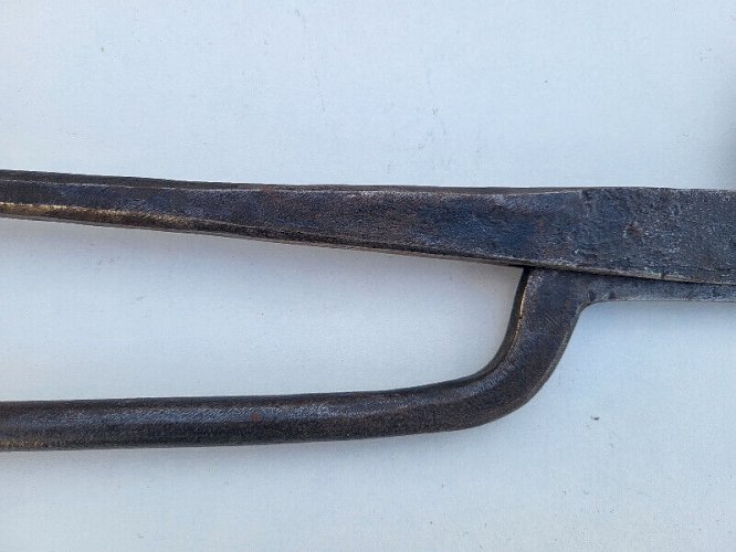 ANCIEN OUTIL COUPE QUEUE MARECHAL FERRAND N° 50