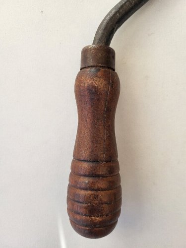 ANCIEN OUTIL CROCHET DE DOCKER OU AUTO  N° 68