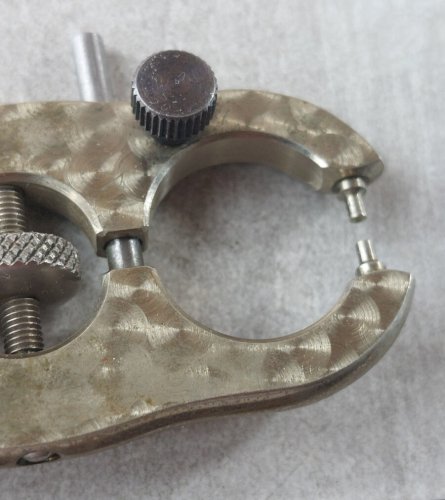 Ancien outil dhorloger / horlogerie, huit de chiffre