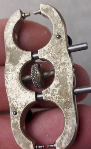 Ancien outil dhorloger / horlogerie, huit de chiffre