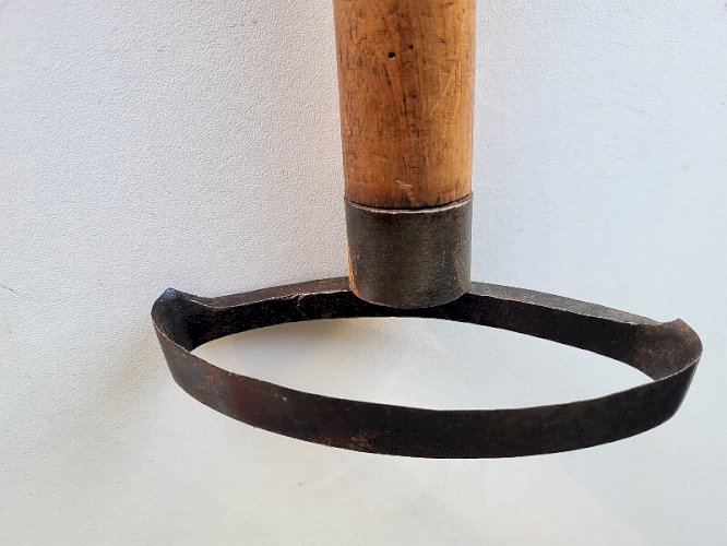 ANCIEN OUTIL EN BOIS ET FER N° 73