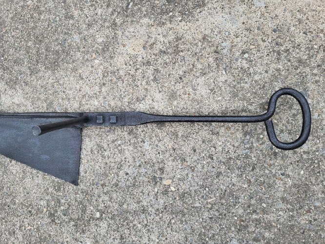 ANCIEN OUTIL EN FER FORGE FAUX EN FER N°6