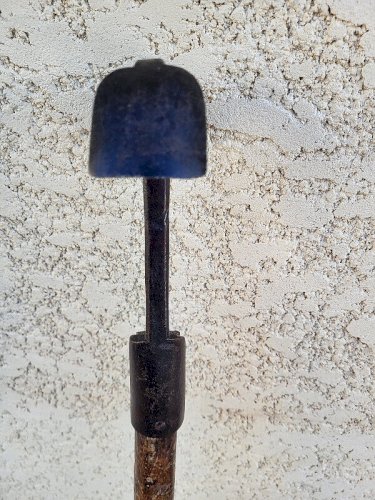 ANCIEN OUTIL ORIGINAL EN BOIS ET FER N° 76