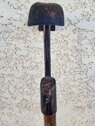 ANCIEN OUTIL ORIGINAL EN BOIS ET FER N° 76