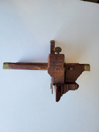 ANCIEN OUTIL ORIGINAL RABOT A BOIS N° 78