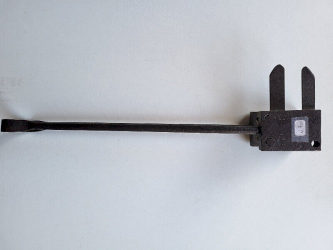 ANCIEN OUTIL PINCE N° 70