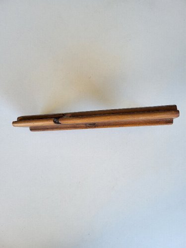 ANCIEN OUTIL RABOT A BOIS GUILLAUME N° 83