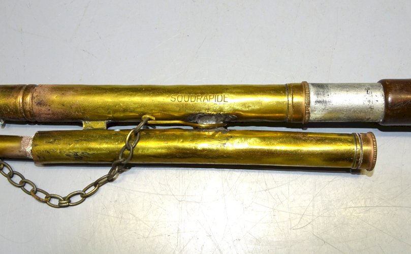 - ANCIEN OUTIL SOUDRAPIDE LAITON et BELLE POIGNEE BOIS OUTIL ANCIEN COLLECTION D