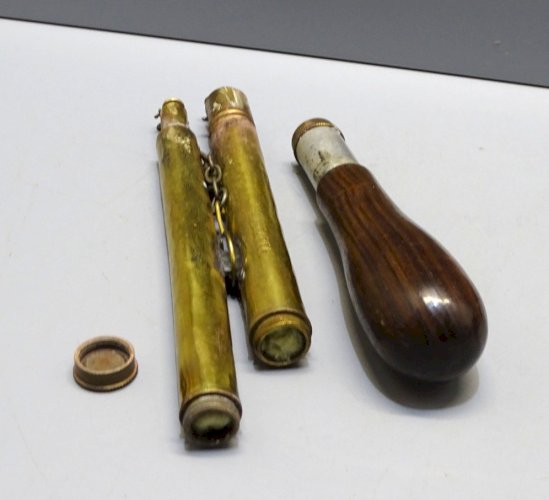 - ANCIEN OUTIL SOUDRAPIDE LAITON et BELLE POIGNEE BOIS OUTIL ANCIEN COLLECTION D