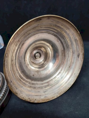 ancien paire de bougeoir en metal argente sans doute 19eme siecle en bon etat