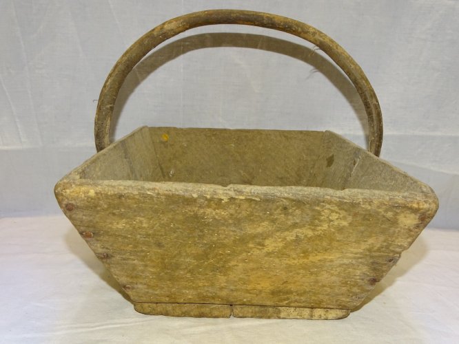 -ANCIEN PANIER DE VENDANGE EN BOIS POIGNEE CHATAIGNER COLLECTION DECO CUISINE  D