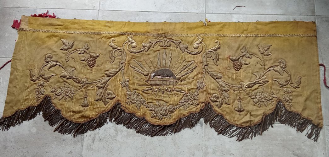 Ancien Parement Autel Eglise Broderie  Fils D Or Agneau Pascal 19 Ème Religieux