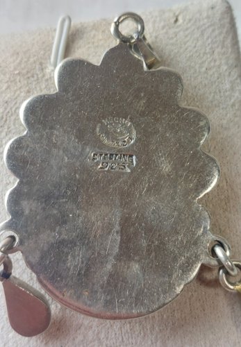 Ancien pendentif, Aztèque / Maya, en relief, en argent massif, Hecho Mexico ^