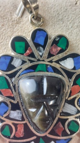 Ancien pendentif, Aztèque / Maya, en relief, en argent massif, Hecho Mexico ^