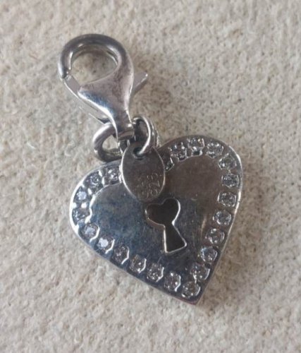Ancien pendentif /charms, en forme de coeur, GAK, en argent massif ^