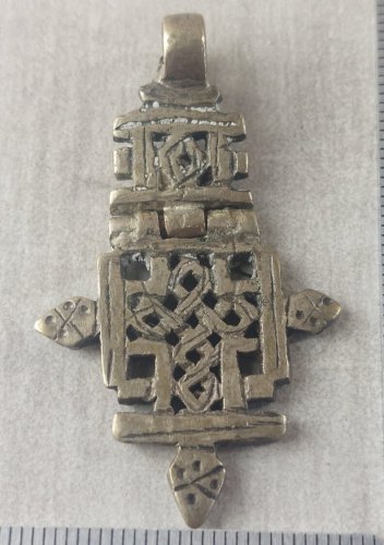Ancien pendentif, croix copte orthodoxe, en métal argenté, Ethiopie