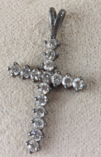 Ancien pendentif, croix religieuse strass / zircon, en argent massif