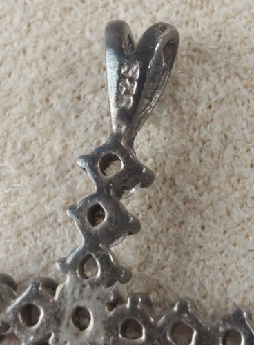 Ancien pendentif, croix religieuse strass / zircon, en argent massif