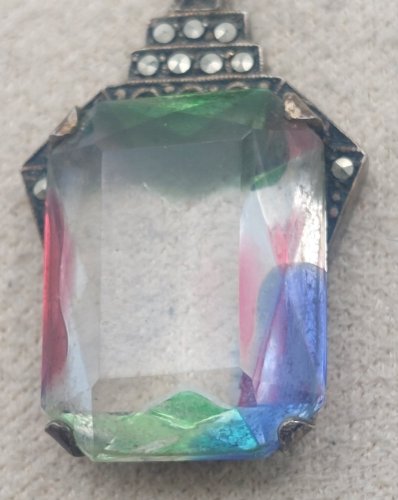 Ancien pendentif décor pierre multicolore du rhin, en argent, art deco