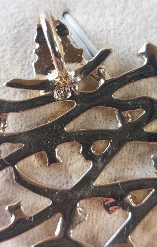 Ancien pendentif, en métal doré et strass, Pierre Lang