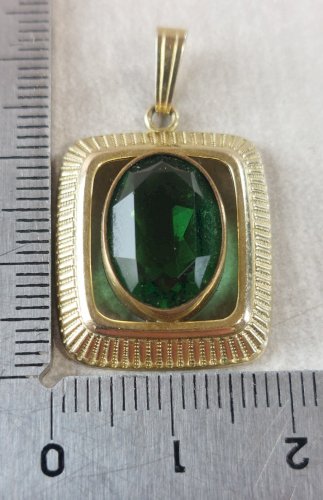 Ancien pendentif, en métal doré, pierre verte, Amerikaner K&L, vintage ^