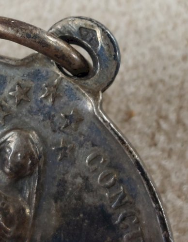 Ancien pendentif Marie conçue sans péché / Cor Meum Jungatur Vobis, en argent