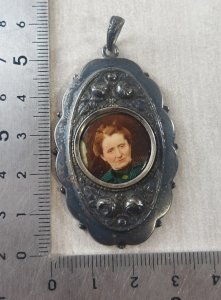 Vintage pendant/photo locket, in Alpacca