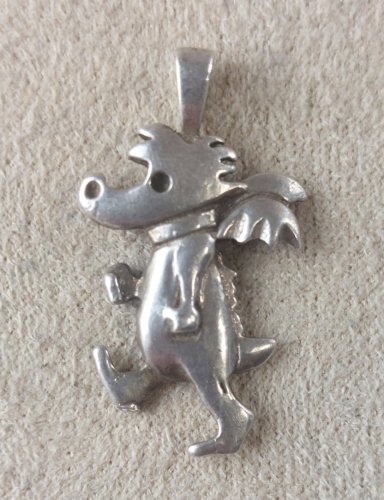 Ancien pendentif, petit dragon, en argent