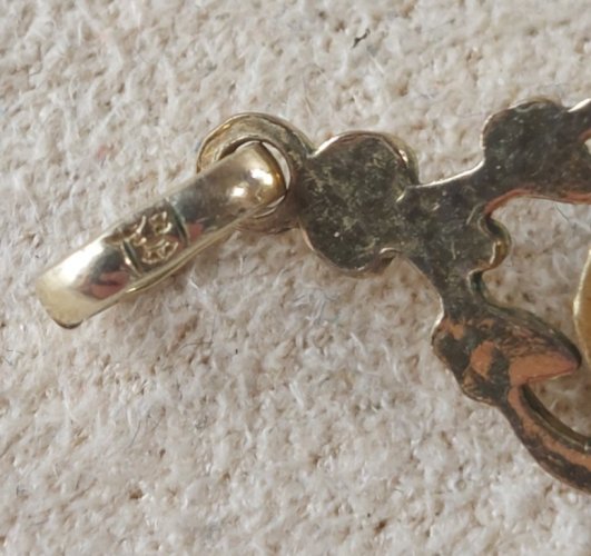 Ancien pendentif, pierre bleue, en plaqué or, vintage