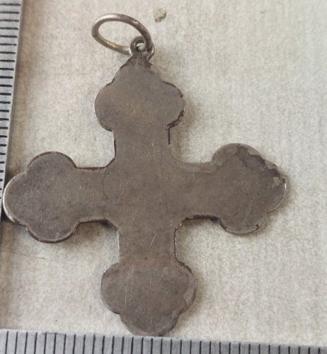 Ancien pendentif religieux / médaillon, décor calice, communion, en argent