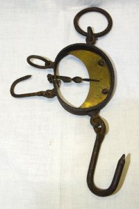-ANCIEN PESON OVALE A DOUBLE PESEE XIXe fer forgé COLLECTION Déco CUISINE    D