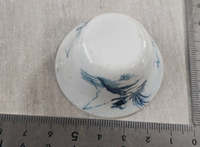 Ancien petit bol miniature / saladier de dinette, en céramique, à identifier