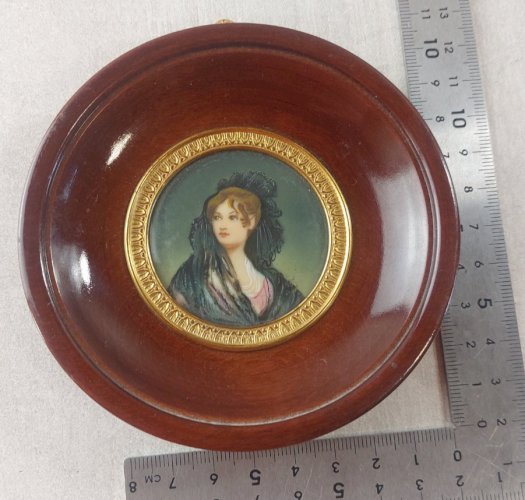 Ancien petit cadre / portrait miniature, Dona Isabel de Porcel, XIXème ^