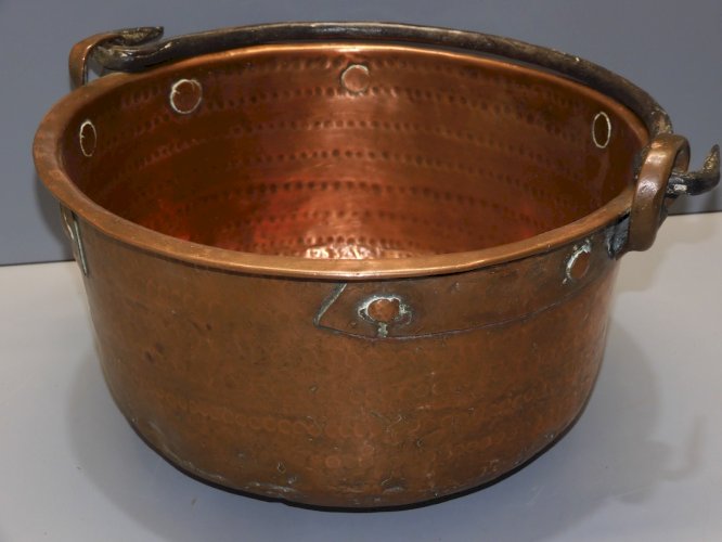 -ANCIEN PETIT CHAUDRON CUIVRE Martelé ANSE FER Forgé Déco CUISINE RESTAURANT   D