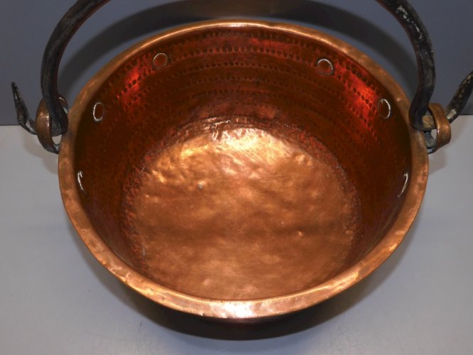 -ANCIEN PETIT CHAUDRON CUIVRE Martelé ANSE FER Forgé Déco CUISINE RESTAURANT   D