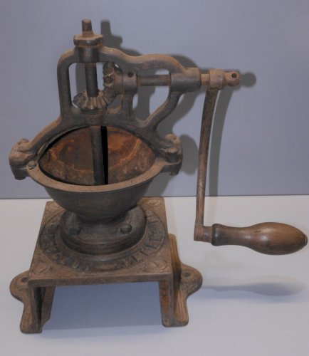 -ANCIEN PETIT MOULIN A CAFE DE COMPTOIR PEUGEOT FRERES N° A 0  INCOMPLET  D