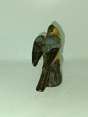 ancien petit oiseau en porcelaine en bon etat