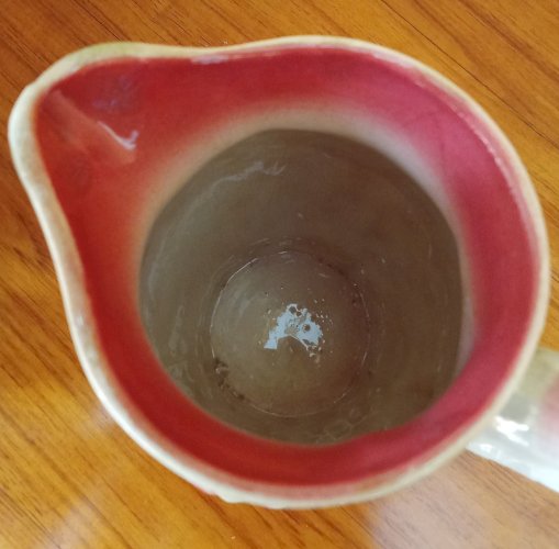 Ancien petit pichet broc céramique barbotine décor floral fleur Old Ceramic