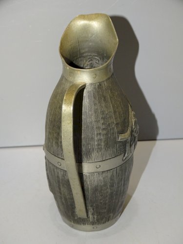 -ANCIEN PETIT PICHET BROC EN ETAIN Signé BESSA COLLECTION DECO VITRINE   D