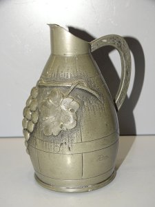 - ANTIQUE SMALL PEWTER PITCHER Signed RISPAL DISPLAY DECOR COLLECTION D