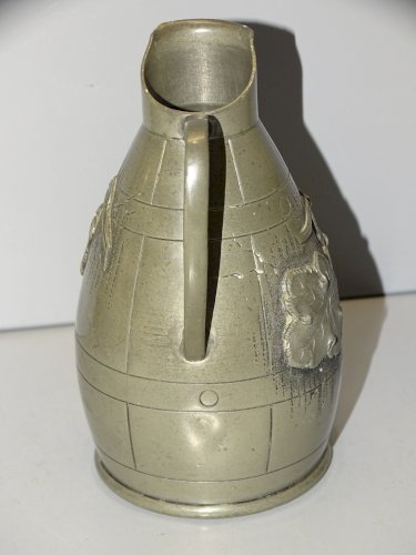 -ANCIEN PETIT PICHET BROC EN ETAIN Signé RISPAL COLLECTION DECO VITRINE   D