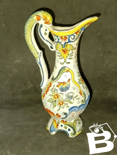 ancien petit pichet decor rouen fait main en bon etat