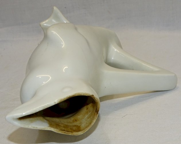 -ANCIEN PETIT PICHET ZOOMORPHE SANDOZ  PINGOUIN BLANC MANQUE CHAPEAU VITRINE   D
