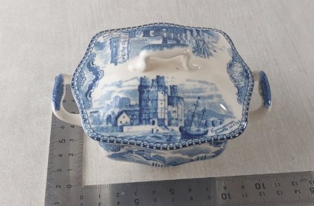 Old sugar bowl, ceramic, Old Britain Castles, Johnson Brothers