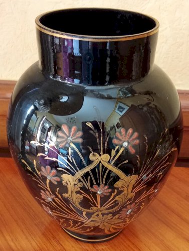 Ancien Petit Vase Noir Décor Floral Émaillé Doré Antique Black Vase Gold Decor