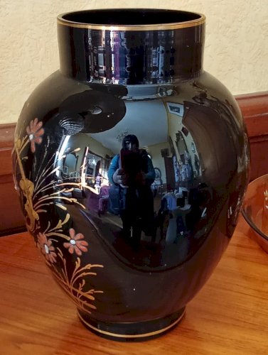 Ancien Petit Vase Noir Décor Floral Émaillé Doré Antique Black Vase Gold Decor