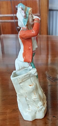 Ancien Petit Vase Porcelaine Biscuit Personnage statuette Figurine